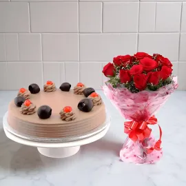Tehzeeb Cake & Roses Delight
