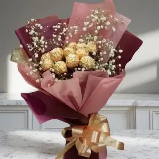 12 Ferrero Rocher Chocolates Bouquet