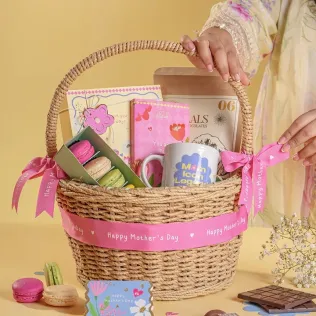 Radiant Mum Artisan Jute Gourmet Hamper