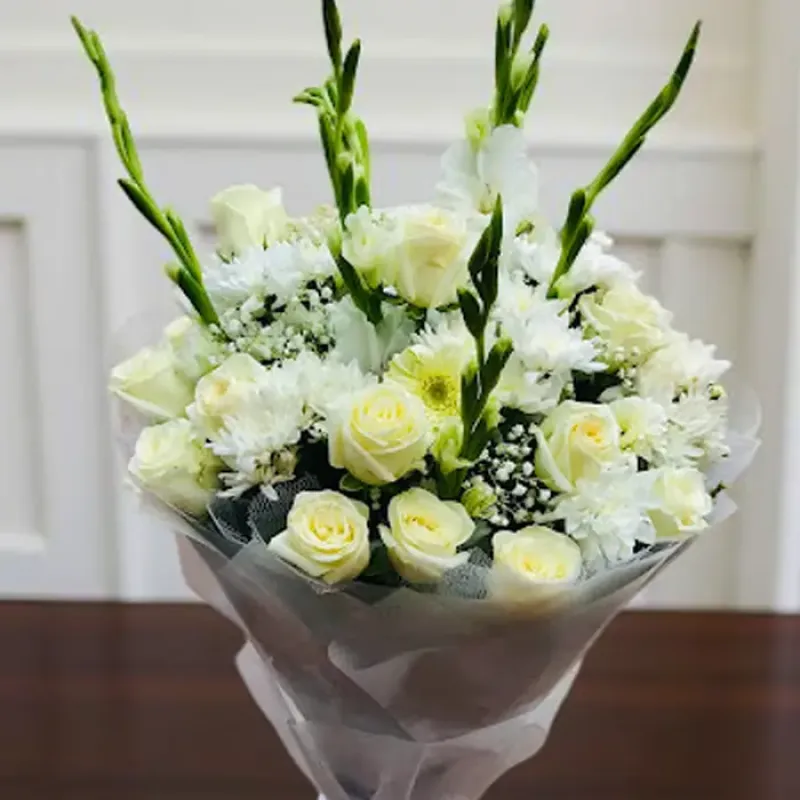 Elegant White Roses & Chrysanthemums Bouquet