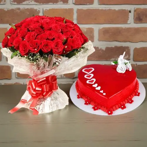 Crimson Love Cake & Roses Combo
