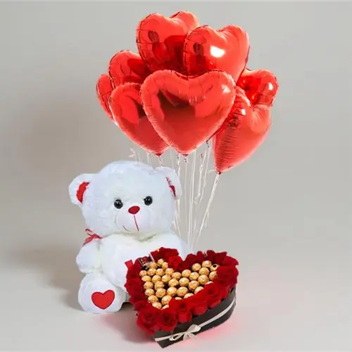 Grand Heart Ferrero Surprise Box